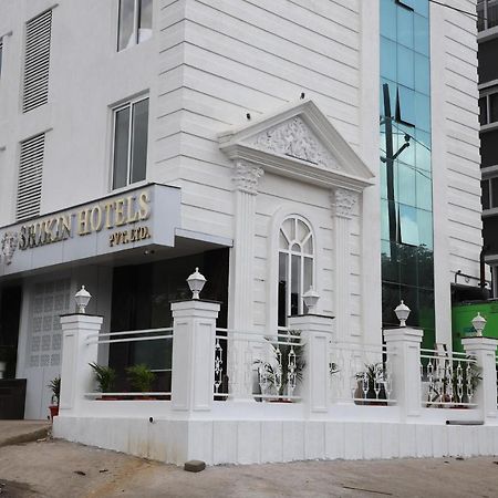 Shikin Hotels Nová Bombaj Exteriér fotografie